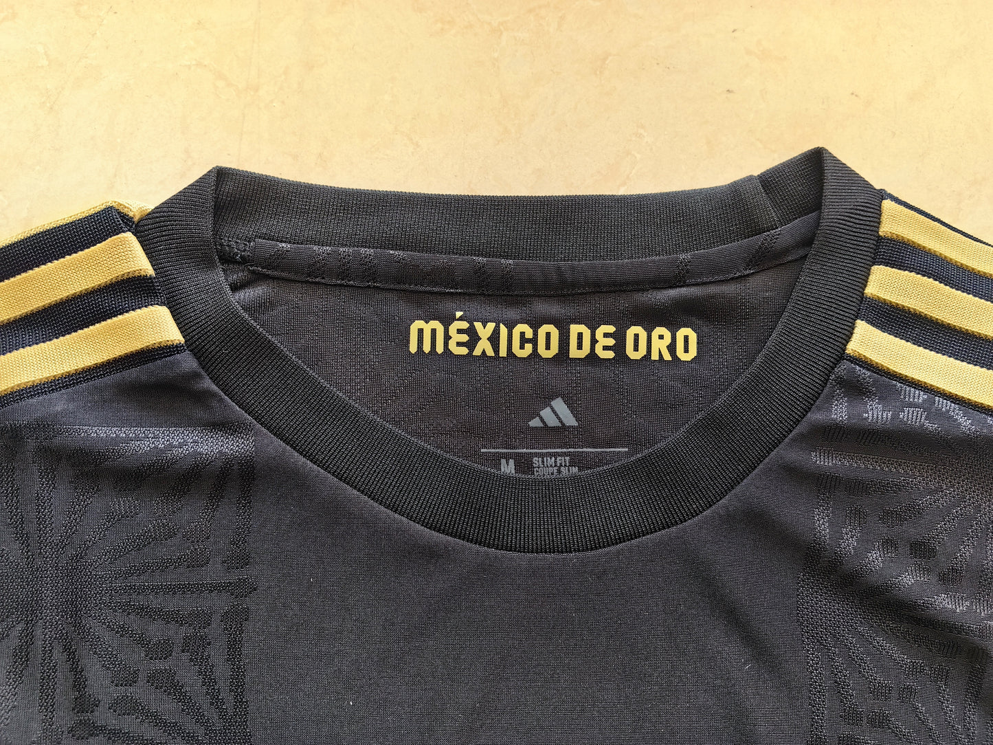 Mexico 2025/26 Black Special Souvenir Jersey – Player Variation