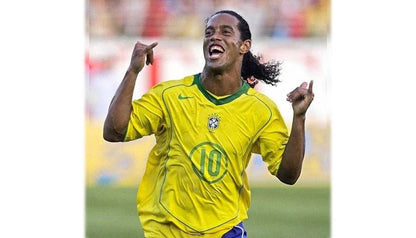 Ronaldinho Brazil 2004–06 Home Jersey