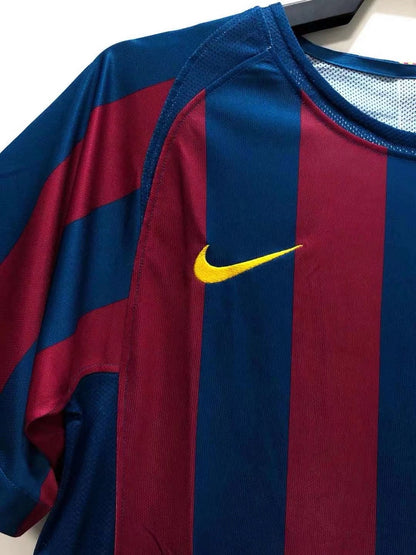 Vintage 2005/2006 FC Barcelona Ronaldinho #10 CL Final Retro Jersey